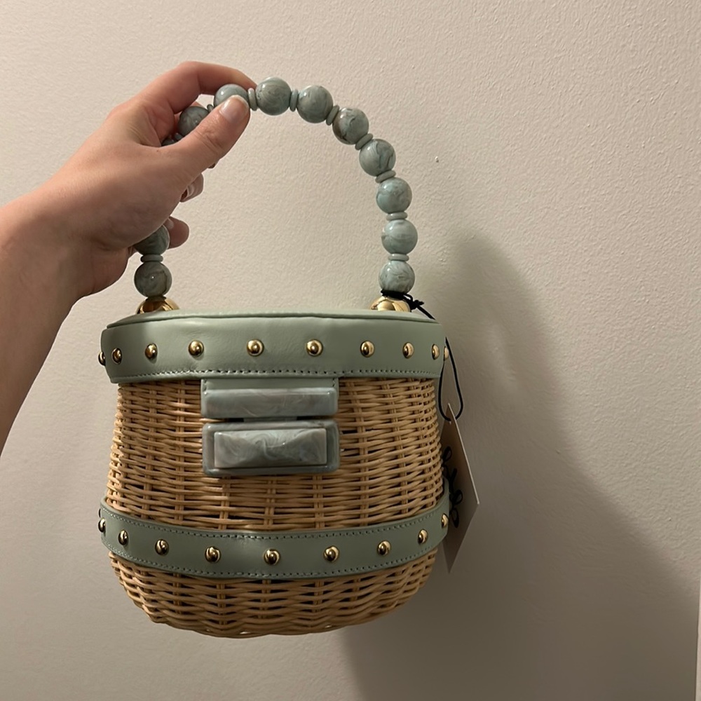 BTB Los Angeles Mason Bag in Mint. NEW WITH TAGS, NEVER USED.